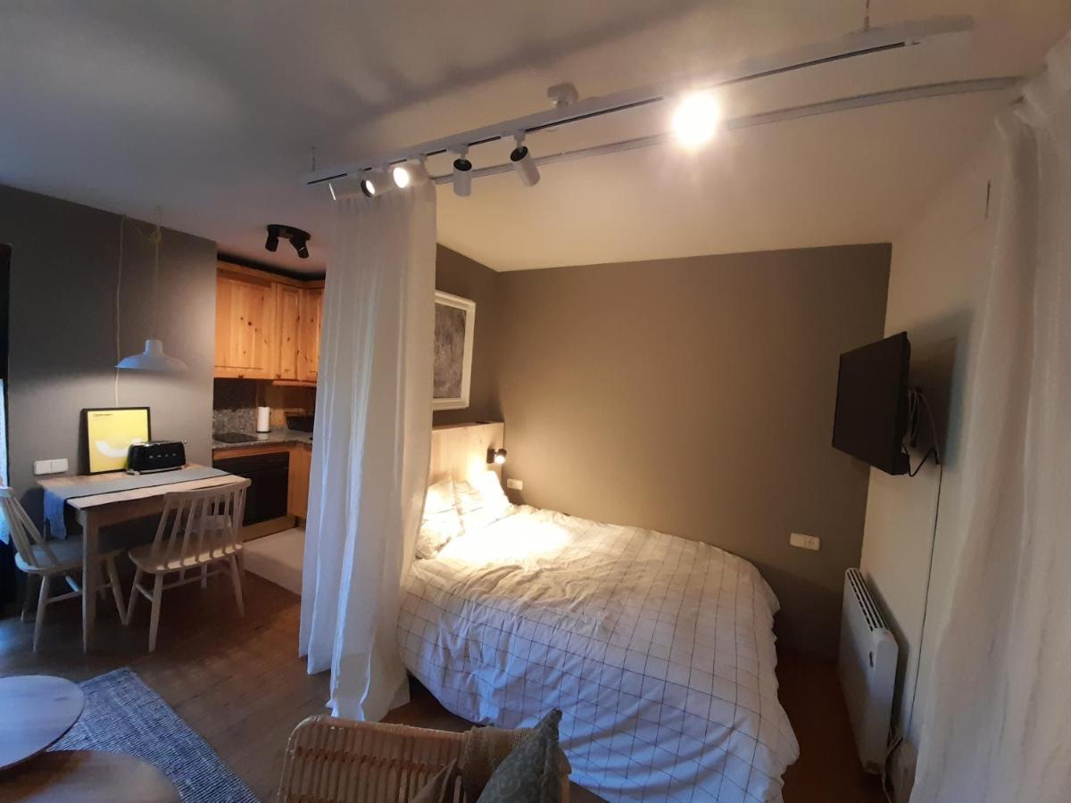 Acogedor Estudio Con Terraza Besiberri 4 Pla de l'Ermita Buitenkant foto
