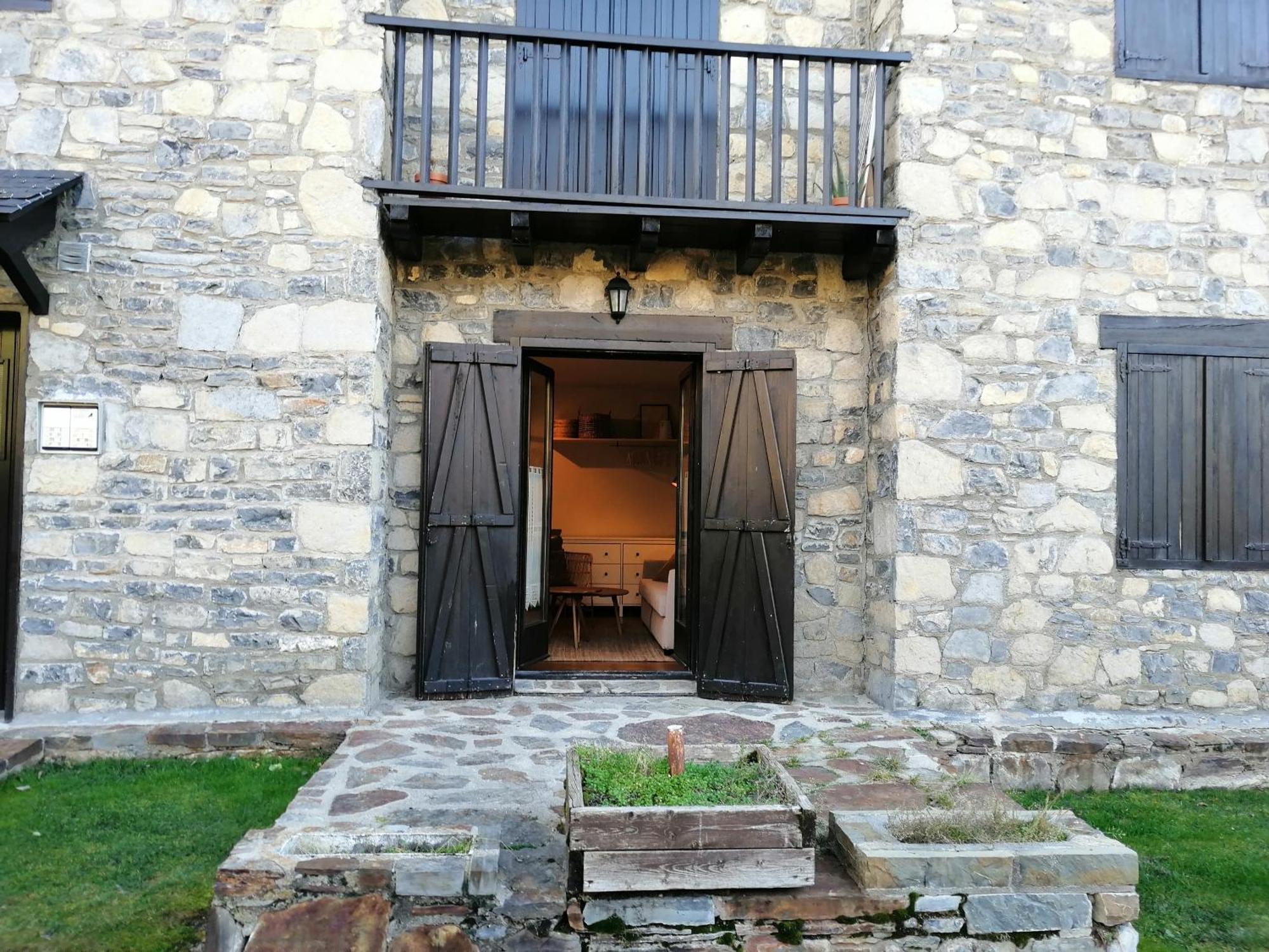 Acogedor Estudio Con Terraza Besiberri 4 Pla de l'Ermita Buitenkant foto